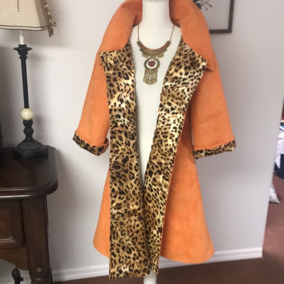 Absolutely amazing spring brushed suede reversible coat - Picture 9 of 12